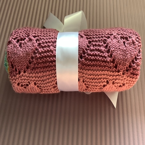 {Knit Baby Blanket} 💕heart design - Picture 3 of 6